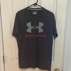 Under Armour Men’s Dark Gray Short Sleeve Tee Size Small